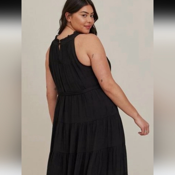 Torrid Tea Length Studio Crepe de Chine Black Dress 2 2X 18-20 - Picture 3 of 7